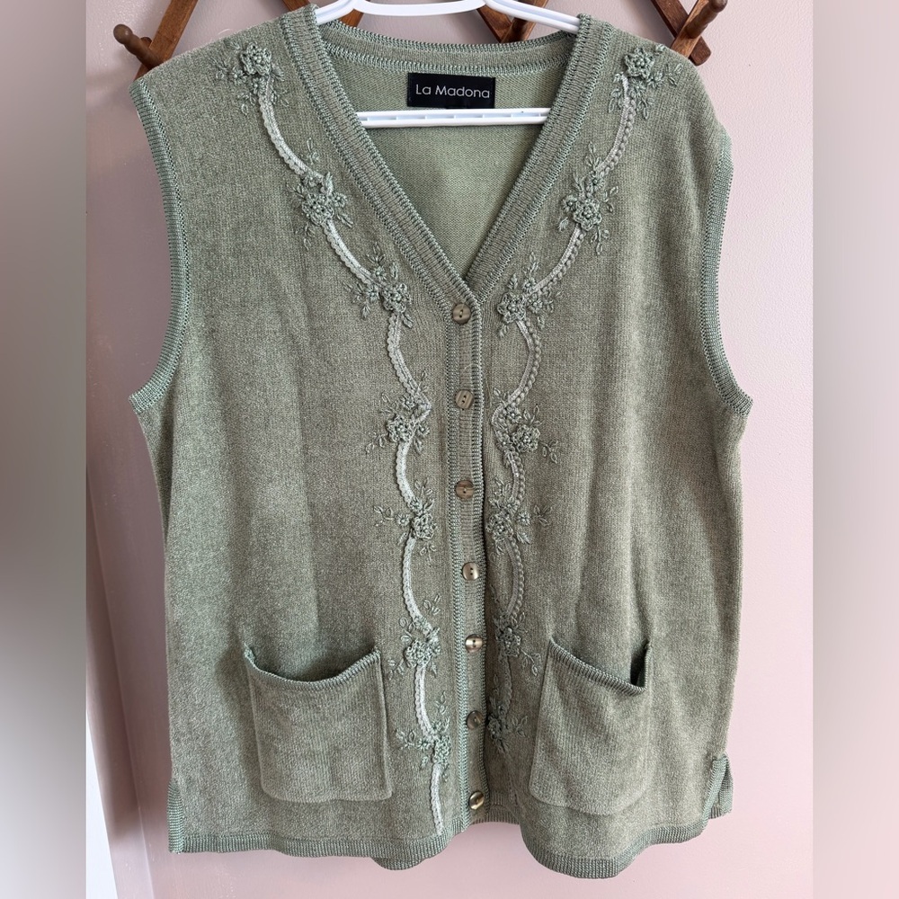La Madona Sage Green Floral Embroidered Knit Sweater Vest - XL